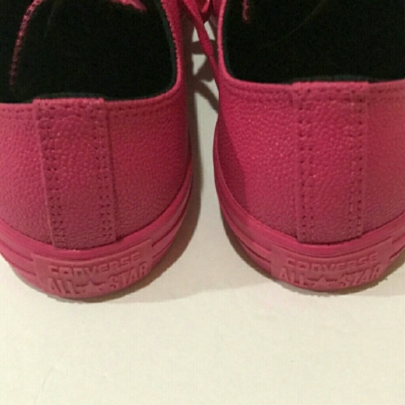 Hot Pink Converse size 9.5 - Picture 3 of 5